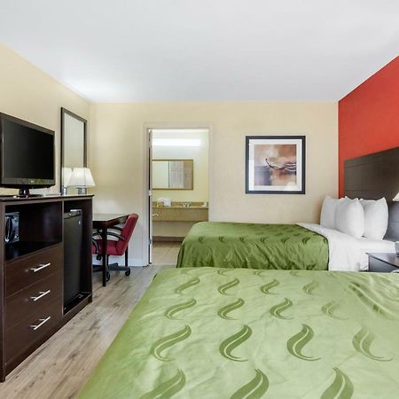 Quality Inn & Suites Лексингтон Экстерьер фото